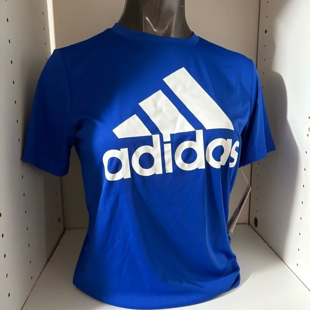 NWT Adidas men’s size Large t-shirt